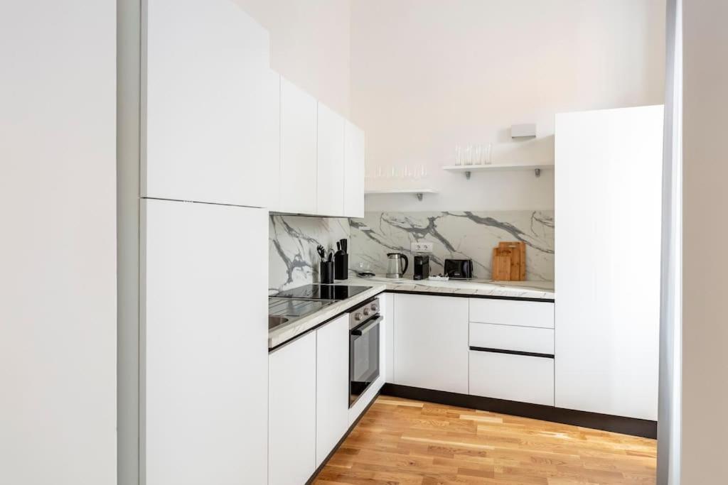 Sjr Luxury Apartment Trevi Fountain Roma Exterior foto